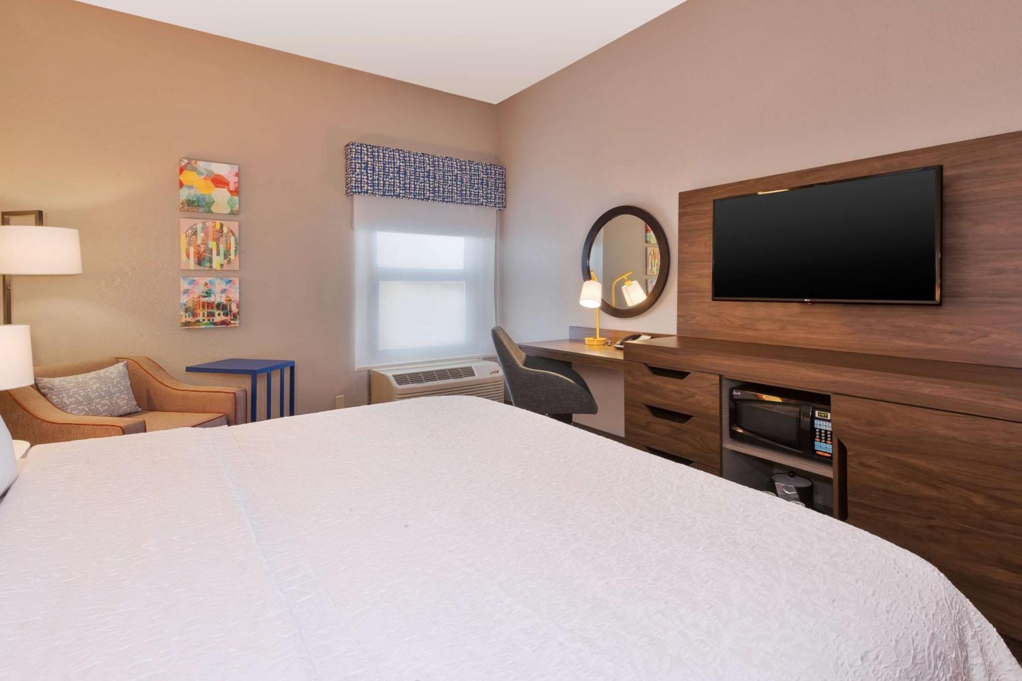 Hampton Inn Princeton Экстерьер фото