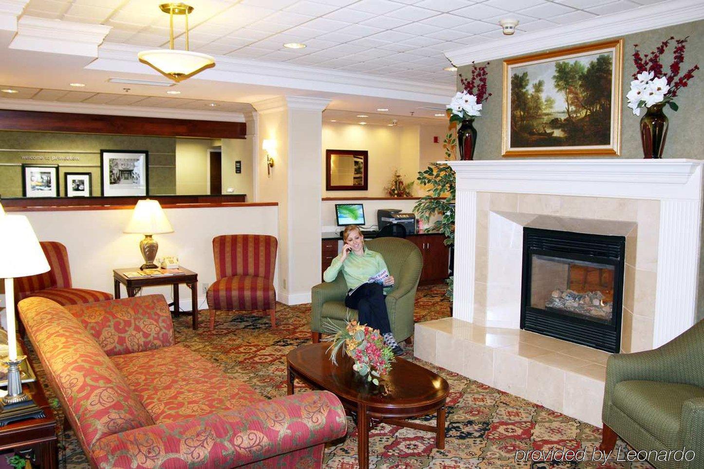 Hampton Inn Princeton Интерьер фото