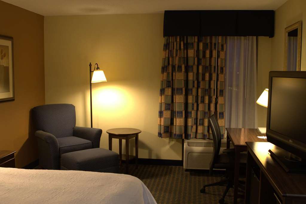 Hampton Inn Princeton Номер фото